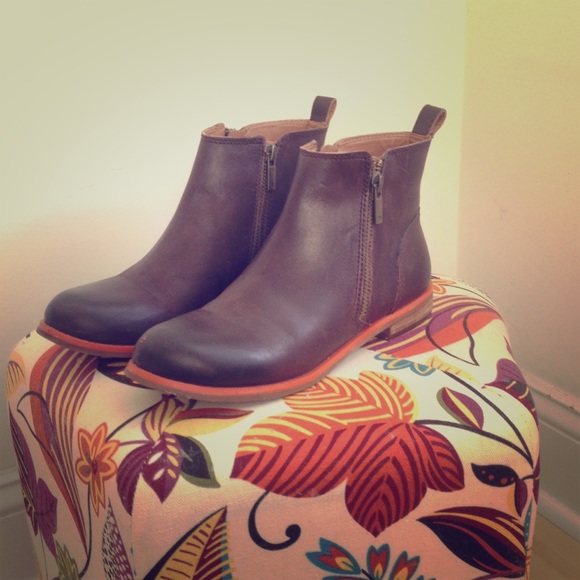 Lucky Brand Brown Leather Bootie