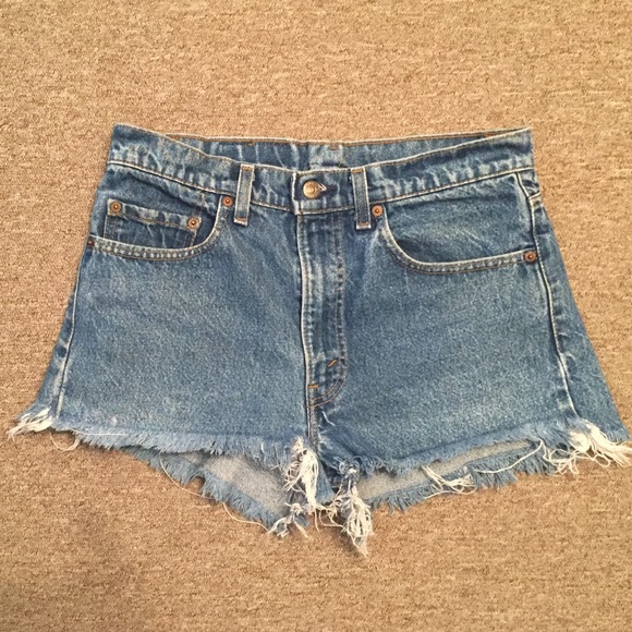 High waist Levi denim shorts