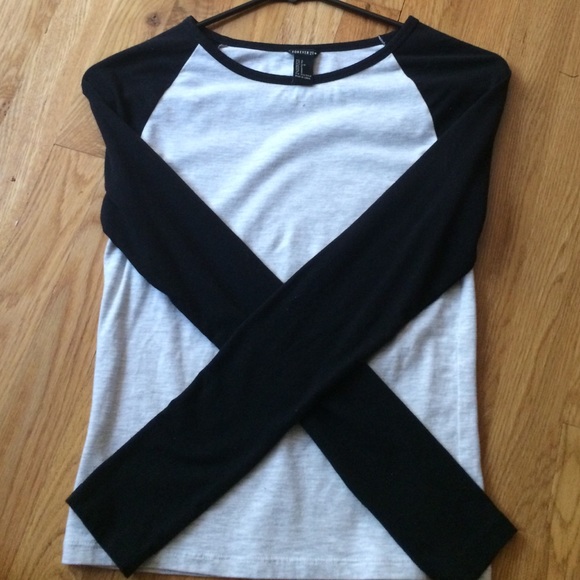 Fitted Baseball Shirt