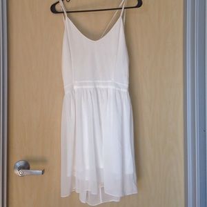 White Dolce Vita Open Back dress- Size Medium