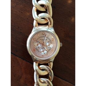 HP🎉 NWOT Akribos women's rose gold watch
