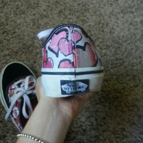 Vans - Picture 3 of 4