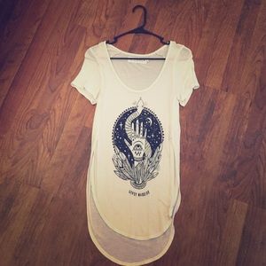 Long tee with half open sides