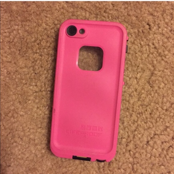 iPhone 5 lifeproof case