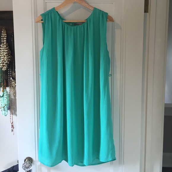 Forever 21 Aqua dress size medium