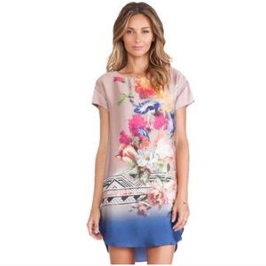 🆕 Straight Cut O-Neck Hem Floral Dress