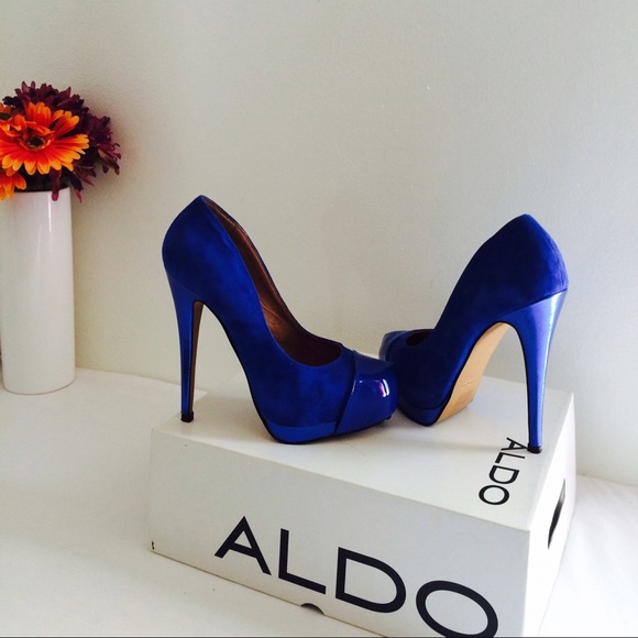 ALDO Shoes - 🎉HP🎉Cobalt suede / patent leather metallic pumps