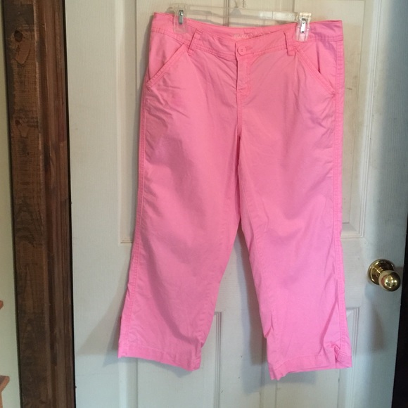 Capris sz 9/10 ...... 2 for $10