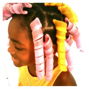 Trying our new curlformers from @cierramotley