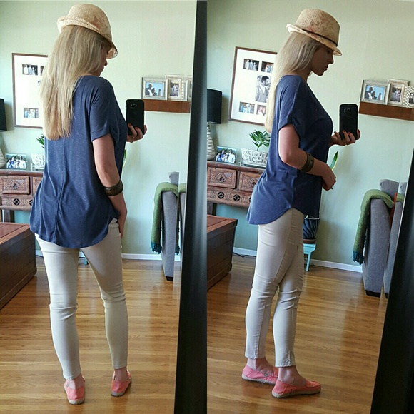 RESERVED Blue Ribbed Tee - Picture 2 of 3