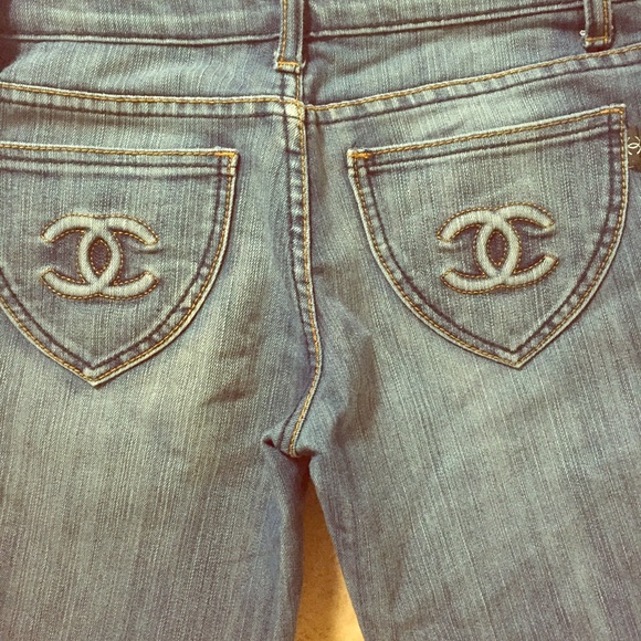 100% authentic Chanel boot cut size 27 jeans