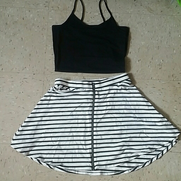Stripped AE skater skirt