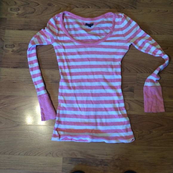 American Eagle long sleeve shirt