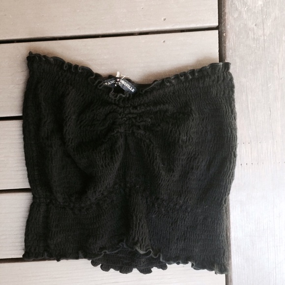 Brandy Melville black crop top