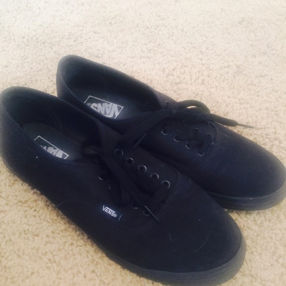 Black vans