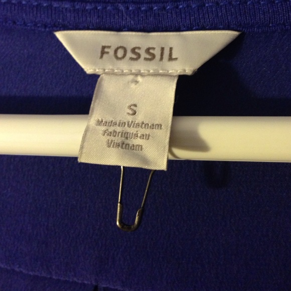 NWOT fossil long-sleeve v-neck chiffon back top - Picture 2 of 3