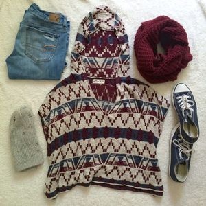 Hollister Tribal Print Poncho