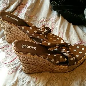 Polk a dot wedges