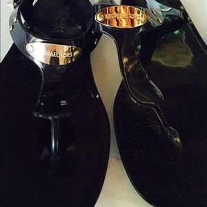 Micheal Kors jelly thong sandal