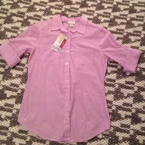Cute Mossimo blouse with tags. Size small.