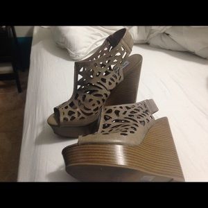 Steve Madden Wedges
