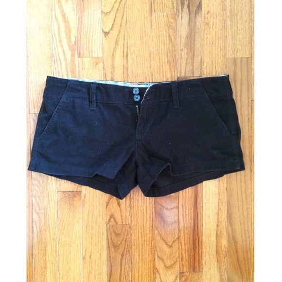Black trouser shorts from AEO