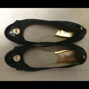 Worn once Micheal Micheal Kors Flats