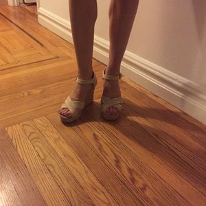 Toms burlap wedges