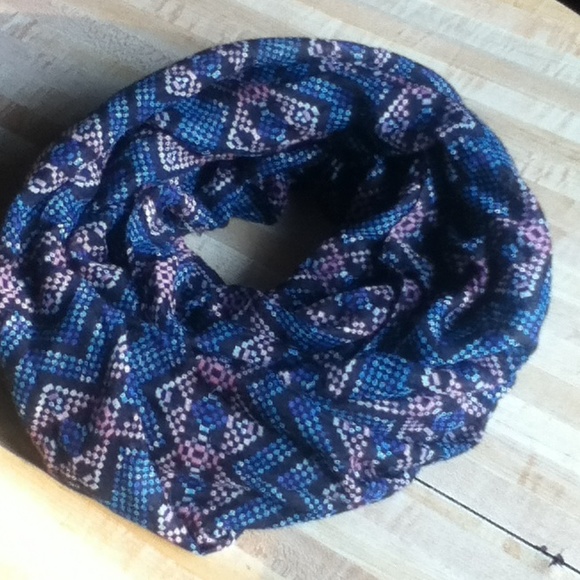 Pretty Blue Scarf!