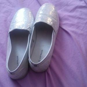 Airwalk shoes from Payless Shoesource