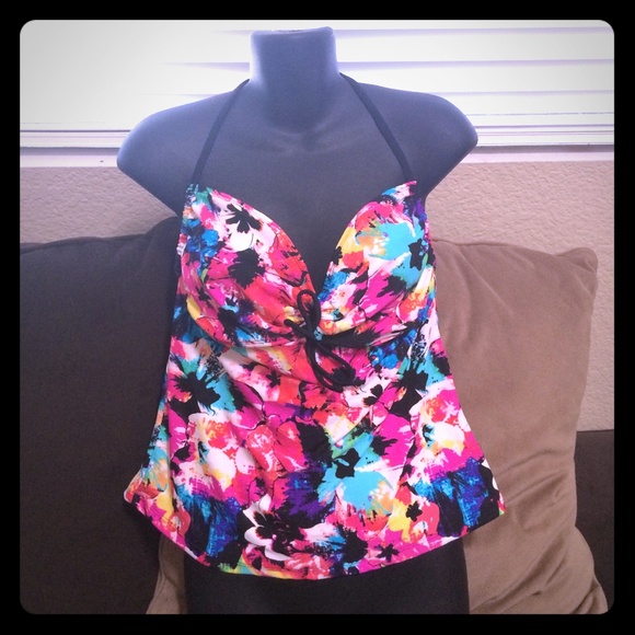 Swimsuit (top)