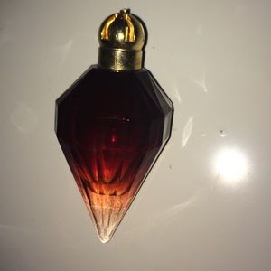 Katy perry killer perfume