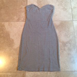 Jersey knit sweetheart neckline tube dress