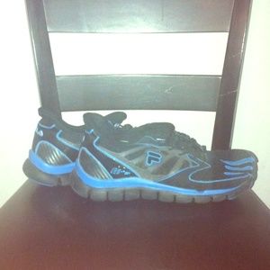 Skeletoes size women's 8