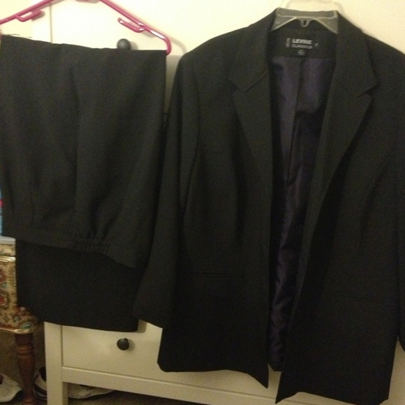 women's 3 pc levine classic suit w/skirt & pants