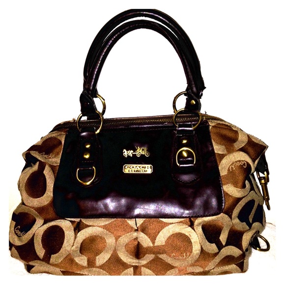 Brown handbag 👜