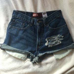 Levis High Waisted Shorts
