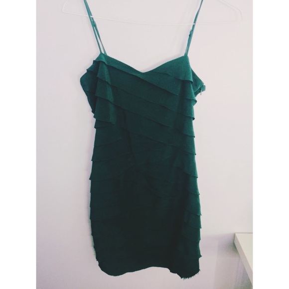 Green bodycon dress