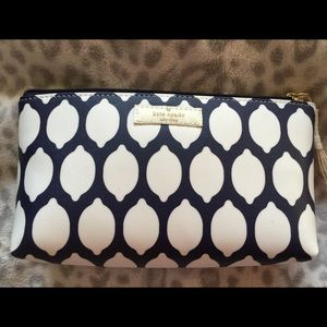 Kate Spade Little Shiloh small cosmetic bag
