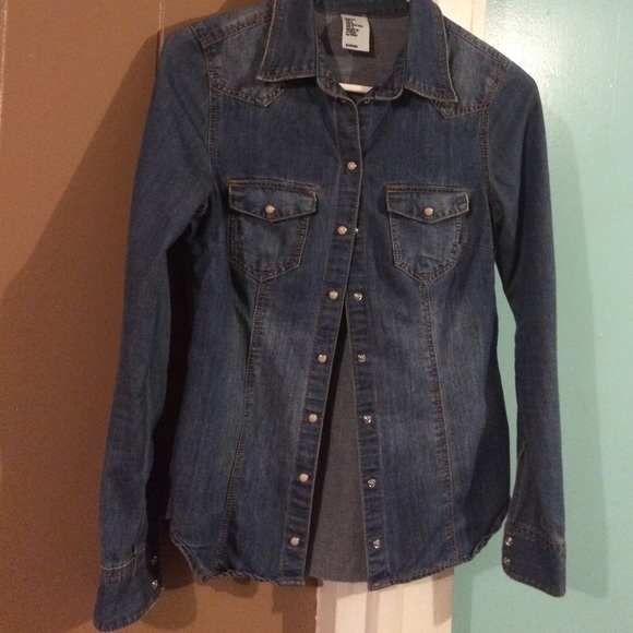 Denim shirt
