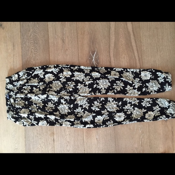 Brandy Melville Pants
