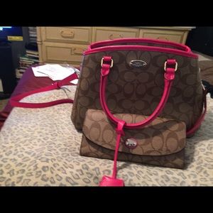 Small size Coach purse with matching wallet