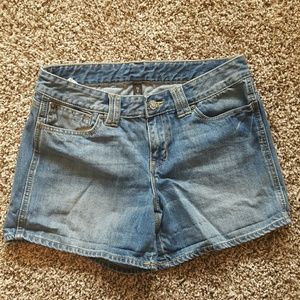 Gap denim shorts. NWOT