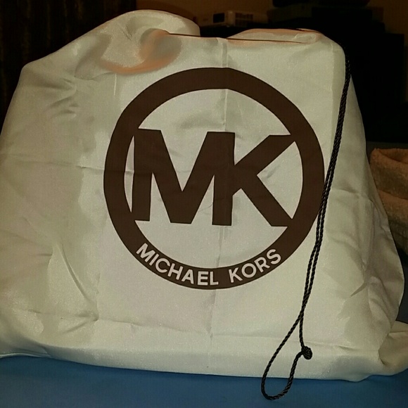 Additional pictures of MK Hamilton/ dustbag