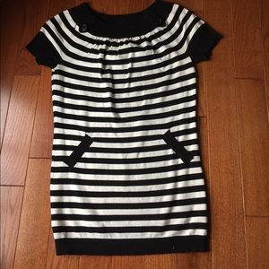 INC Black and White Stretch Top