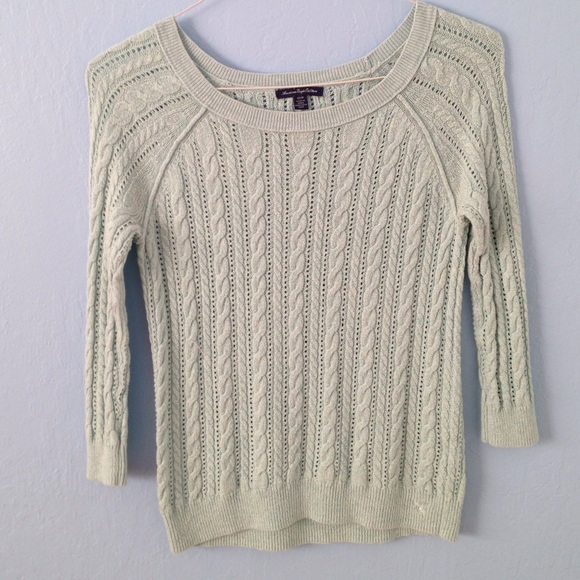 American Eagle Sweater