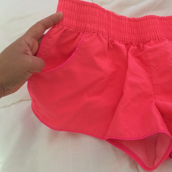 Shorts - Picture 2 of 2