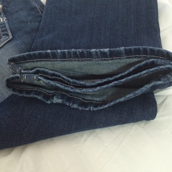 Jeans - Picture 2 of 3