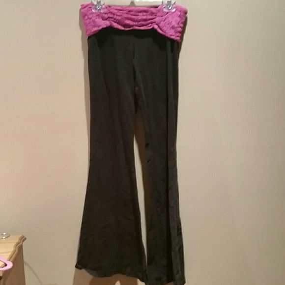 Yoga pants