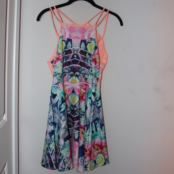 NWT LF printed dress